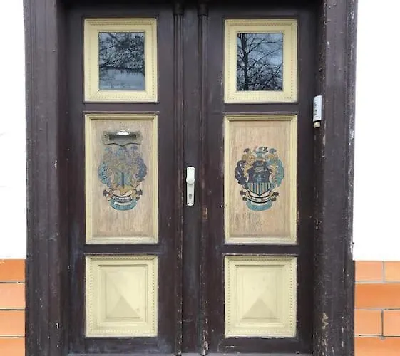 Appartement Wohnen Im Dreiseitenhof Mit Galerieschlafzimmer *